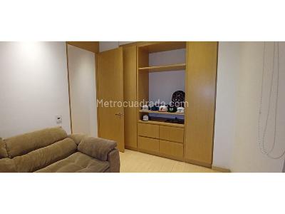 Apartamento de 2 alcobas en venta en Chico Norte, Bogotá, 79 m² · foto 8 de 17