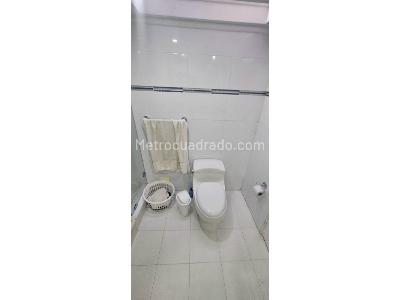 Casa de 3 alcobas en venta en Santa Barbara, Bogotá, 240 m² · foto 18 de 20