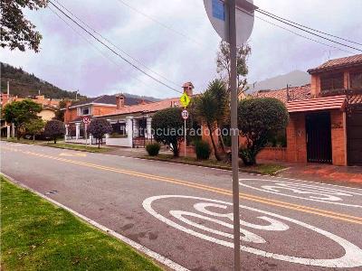 Casa en Venta, Santa Barbara, Bogotá D.C.