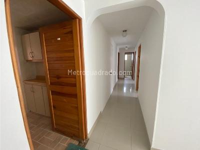 Apartamento en venta en Cedro Golf, Bogotá · foto 6 de 19