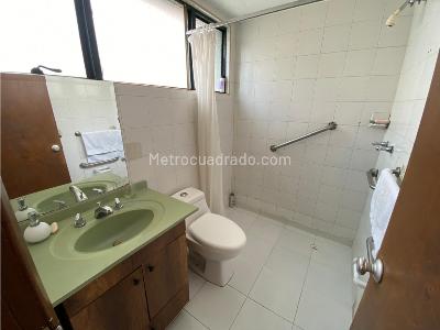 Casa de 4 alcobas en venta en Andes Norte, Bogotá, 232 m² · foto 11 de 18
