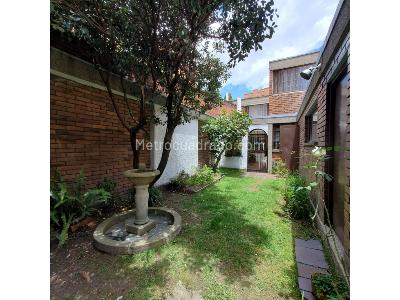 Casa de 4 alcobas en venta en Santa Bibiana, Bogotá, 269 m² · foto 7 de 20
