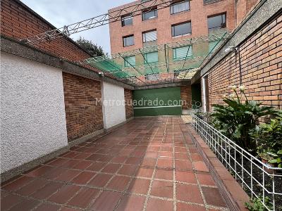 Casa de 5 alcobas en venta en Santa Bibiana, Bogotá, 343 m² · foto 8 de 20