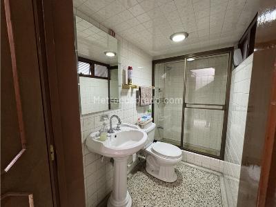 Casa de 5 alcobas en venta en Santa Bibiana, Bogotá, 343 m² · foto 13 de 20