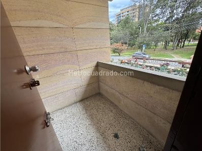 Casa de 5 alcobas en venta en Santa Bibiana, Bogotá, 343 m² · foto 17 de 20