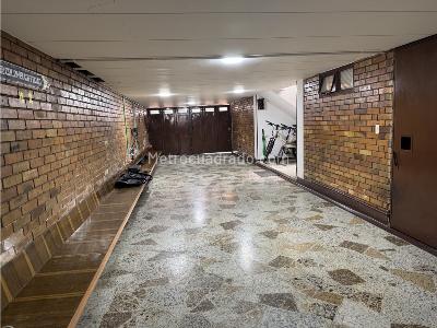 Casa de 5 alcobas en venta en Santa Bibiana, Bogotá, 343 m² · foto 18 de 20