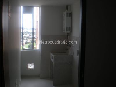 Apartamento de 3 alcobas en venta en Cedritos, Bogotá, 130 m² · foto 5 de 6