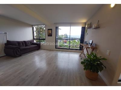 Apartamento de 2 alcobas en venta en Conjunto Las Flores, Cajicá, 67 m² · foto 2 de 17