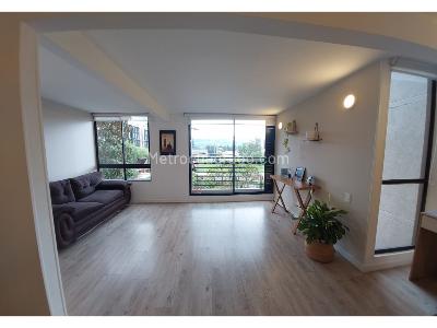 Apartamento de 2 alcobas en venta en Conjunto Las Flores, Cajicá, 67 m² · foto 3 de 17