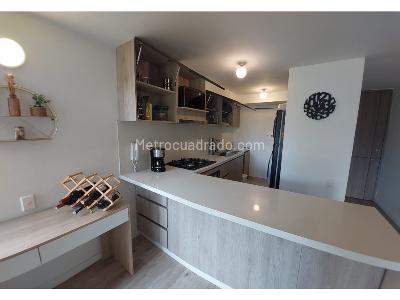Apartamento de 2 alcobas en venta en Conjunto Las Flores, Cajicá, 67 m² · foto 5 de 17