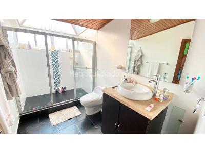 Casa de 4 alcobas en venta en Colina Campestre, Bogotá, 243 m² · foto 18 de 20