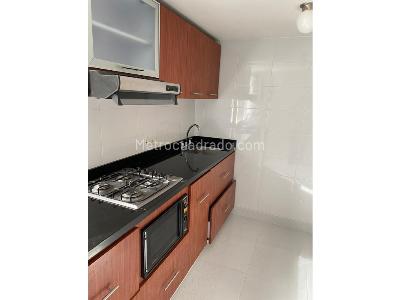 Apartamento en venta en Mirandela, Bogotá · foto 4 de 18