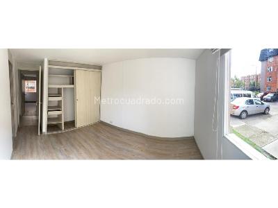 Apartamento en venta en Mirandela, Bogotá · foto 8 de 18