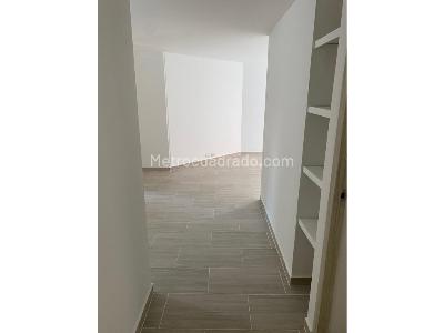 Apartamento en venta en Mirandela, Bogotá · foto 10 de 18
