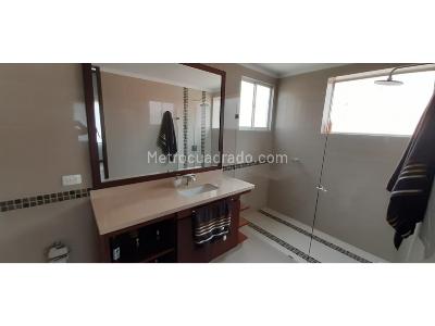 Casa de 4 alcobas en venta en Quintas De Guaymaral, Chía, 420 m² · foto 18 de 19