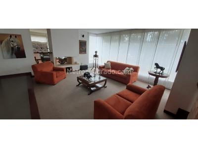 Casa de 4 alcobas en venta en Quintas De Guaymaral, Chía, 420 m² · foto 4 de 19