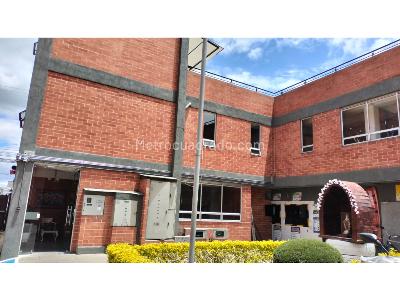 Apartamento de 3 alcobas en venta en Conjunto Oasis De Funza, Funza, 94 m² · foto 3 de 20