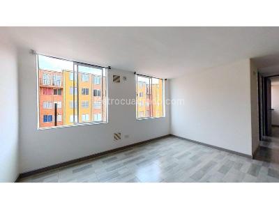 Apartamento de 3 alcobas en venta en Conjunto Altos De La Esperanza, Funza, 60 m² · foto 11 de 13