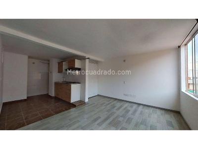 Apartamento de 3 alcobas en venta en Conjunto Altos De La Esperanza, Funza, 60 m² · foto 13 de 13