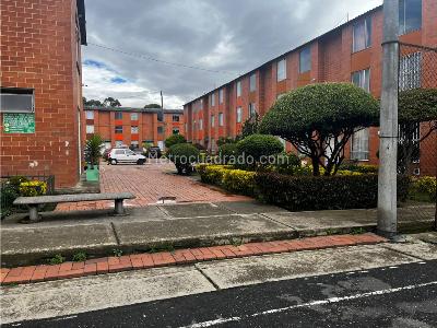 Casa en venta en Conjunto El Trebol, Mosquera · foto 3 de 20