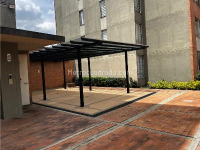 Apartamento de 3 alcobas en venta en Conjunto Attlalea, Mosquera, 62 m² · foto 7 de 20