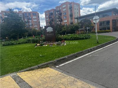 Apartamento de 3 alcobas en venta en Conjunto Hacienda Alcala, Mosquera, 82 m² · foto 2 de 20