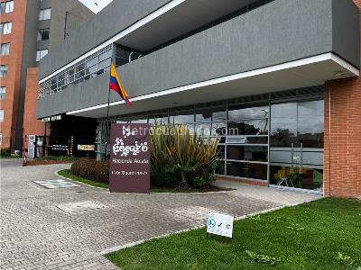 Apartamento de 3 alcobas en venta en Conjunto Novaterra Cerezo, Mosquera, 67 m² · foto 2 de 20