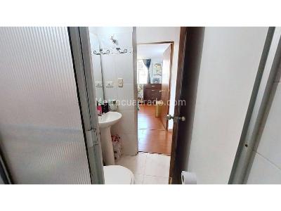 Apartamento de 3 alcobas en venta en Conjunto Torres De Zuame Pinares, Funza, 55 m² · foto 12 de 20
