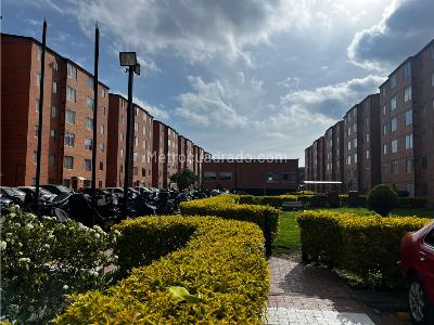 Apartamento de 3 alcobas en venta en Conjunto Senderos De Siete Trojes, Mosquera, 46 m² · foto 6 de 20