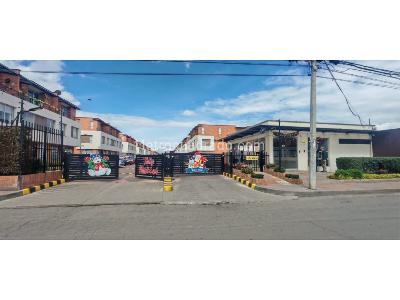 Casa en venta en Conjunto Campiñas Del Sol, Mosquera · foto 2 de 20