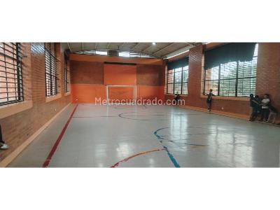 Apartamento de 2 alcobas en venta en Conjunto Tingua, Mosquera, 41 m² · foto 2 de 20