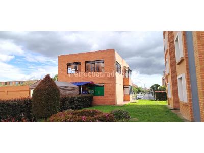 Apartamento de 2 alcobas en venta en Conjunto Tingua, Mosquera, 41 m² · foto 11 de 20