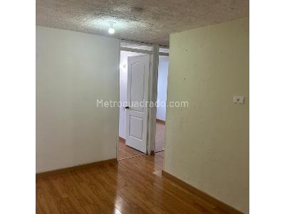 Apartamento de 3 alcobas en venta en Conjunto Normandia Del Parque 2, Funza, 86 m² · foto 12 de 20