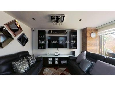Casa de 3 alcobas en venta en Conjunto Residencial Asturias De Santillana, Chía, 157 m² · foto 18 de 20