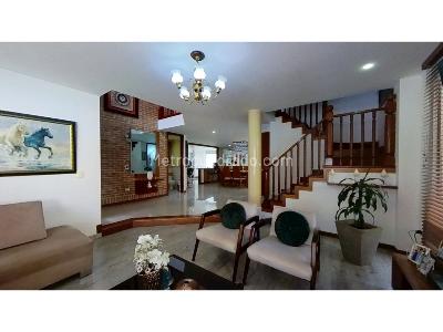 Casa de 4 alcobas en venta en Conjunto Residencial Los Rosales, Chía, 284 m² · foto 7 de 20