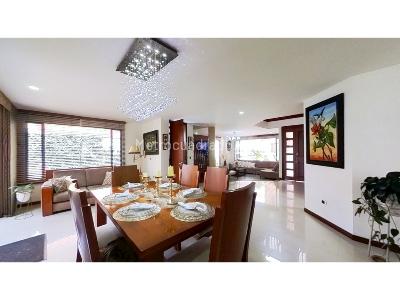 Casa de 4 alcobas en venta en Conjunto Residencial Los Rosales, Chía, 284 m² · foto 12 de 20