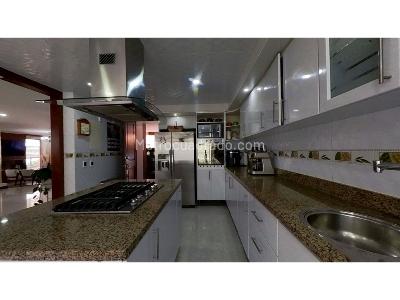 Casa de 4 alcobas en venta en Conjunto Residencial Los Rosales, Chía, 284 m² · foto 16 de 20
