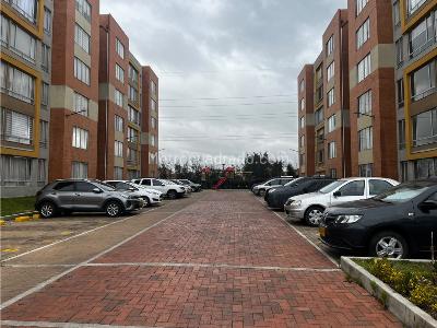 Apartamento en venta en Conjunto Lima, Mosquera · foto 9 de 20