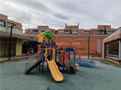 Apartamento de 3 alcobas en venta en Conjunto Puertas Del Sol, Mosquera, 77 m² · foto 13 de 20
