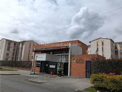 Apartamento de 3 alcobas en venta en Conjunto Torres De Zuame Nogales, Funza, 60 m² · foto 14 de 20