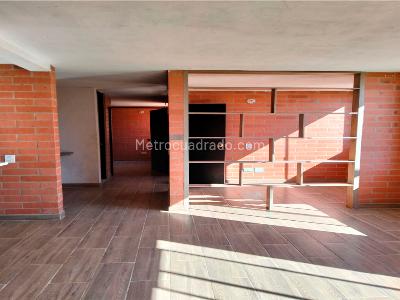 Apartamento de 3 alcobas en venta en Conjunto Altos De La Esperanza, Funza, 53 m² · foto 3 de 10