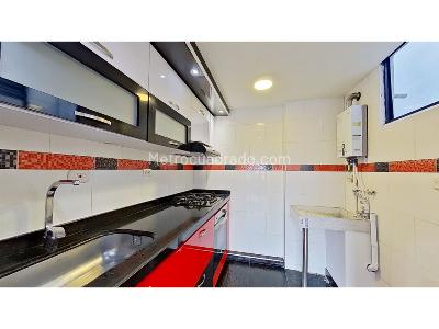 Apartamento de 3 alcobas en venta en Conjunto Hacienda El Rosal, Funza, 63 m² · foto 3 de 16