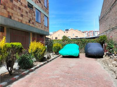 Apartamento de 3 alcobas en venta en Conjunto Romano, Mosquera, 51 m² · foto 3 de 18