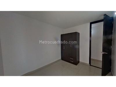 Apartamento de 3 alcobas en venta en Conjunto Turpial, Mosquera, 52 m² · foto 12 de 20