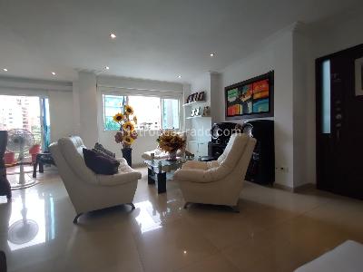 Apartamento de 4 alcobas en venta en Villa Country, Barranquilla, 142 m² · foto 2 de 12