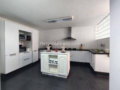 Apartamento de 4 alcobas en venta en Villa Country, Barranquilla, 264 m² · foto 10 de 12