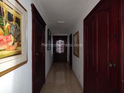 Apartamento de 4 alcobas en venta en Villa Country, Barranquilla, 344 m² · foto 4 de 10