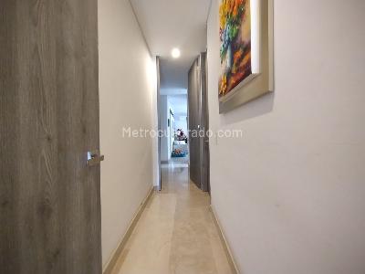 Apartamento de 2 alcobas en venta en Alto Prado, Barranquilla, 172 m² · foto 3 de 9