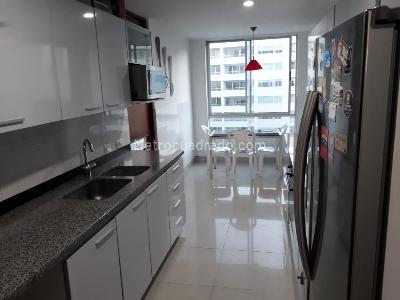 Apartamento de 3 alcobas en venta en Riomar, Barranquilla, 200 m² · foto 5 de 7