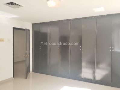 Casa de 4 alcobas en venta en Riomar, Barranquilla, 600 m² · foto 8 de 10
